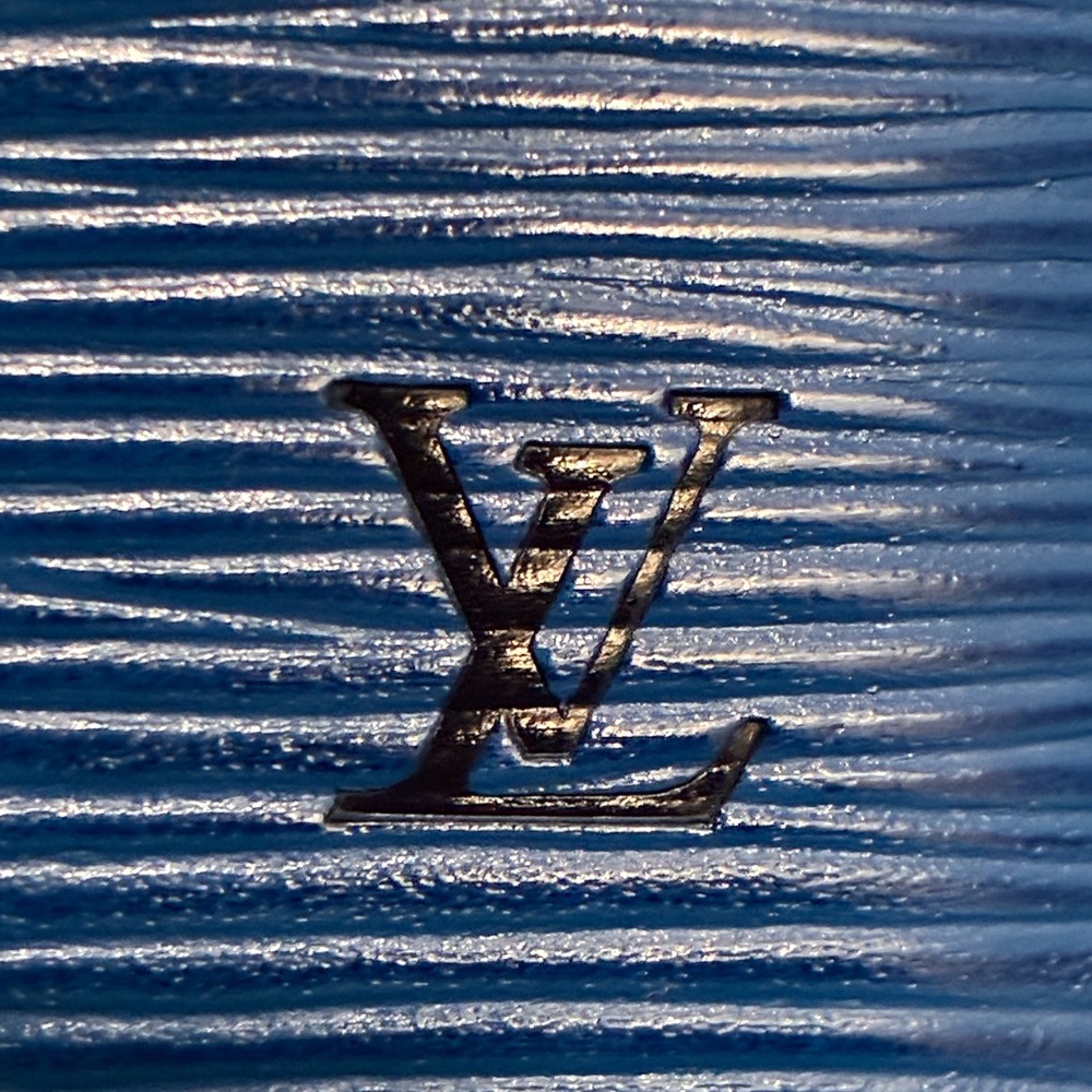 EUC Louis Vuitton Blue Wallet - Picture 8 of 8